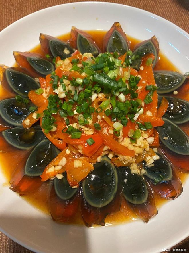 些变化？真相你知道吗？凯发常吃皮蛋会带来哪(图2)